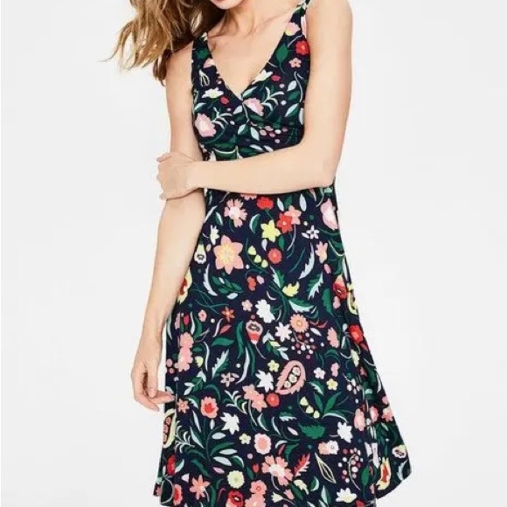 Boden Willa Navy Floral V-Neck Midi Dress